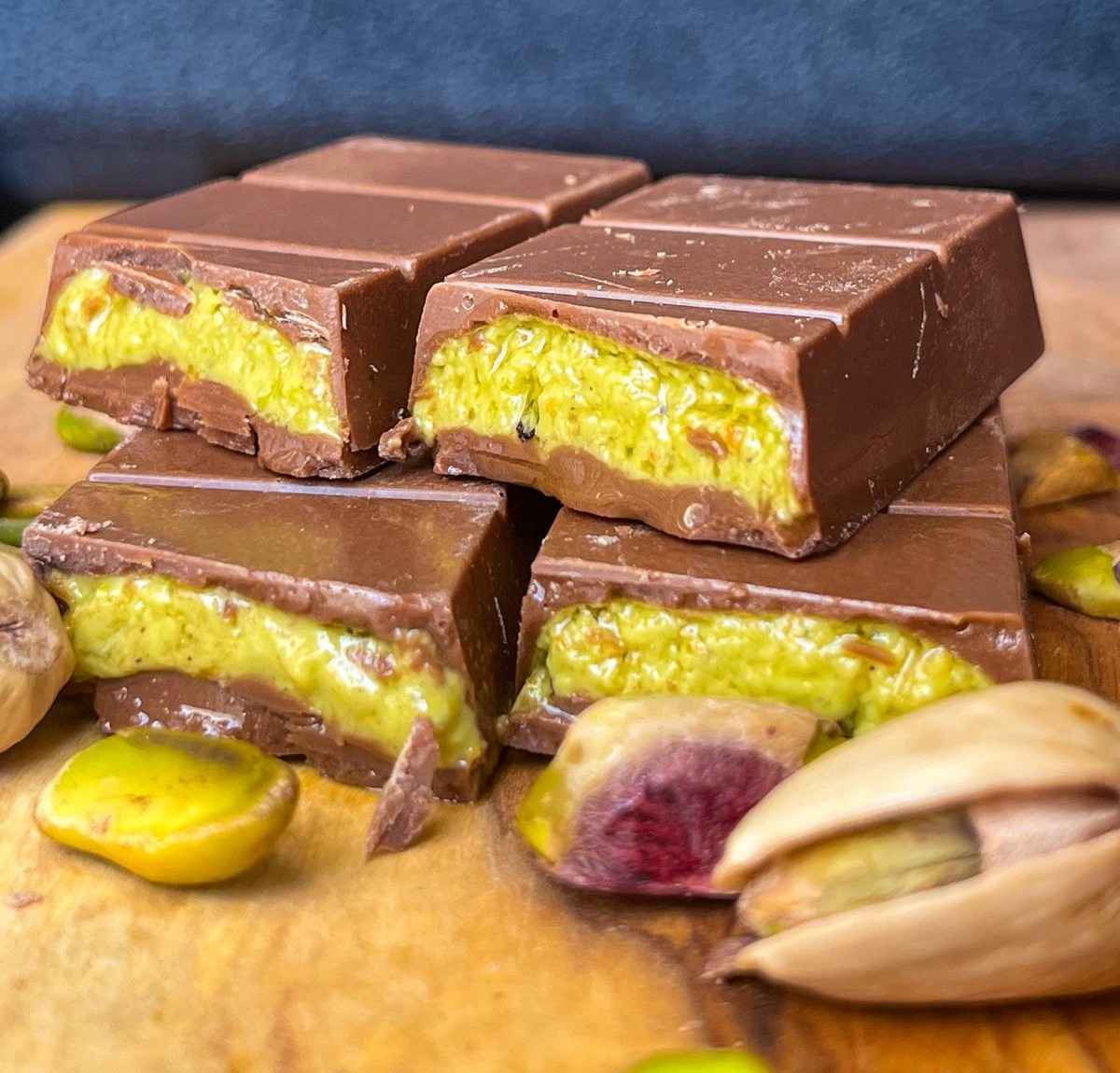 Prototipo de nuevo producto Xocolalla con chocolate Dubai y pistacho